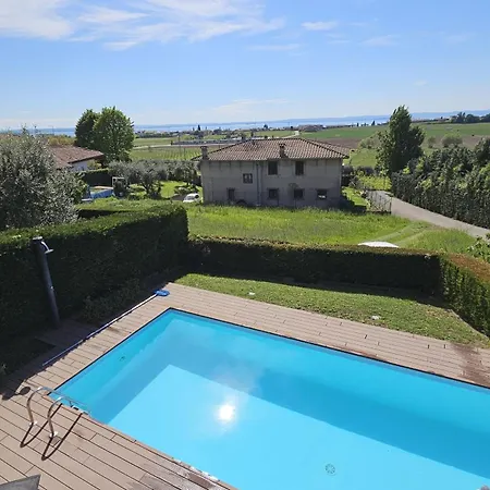 Celebrity - Regarda Travel Villa Lazise