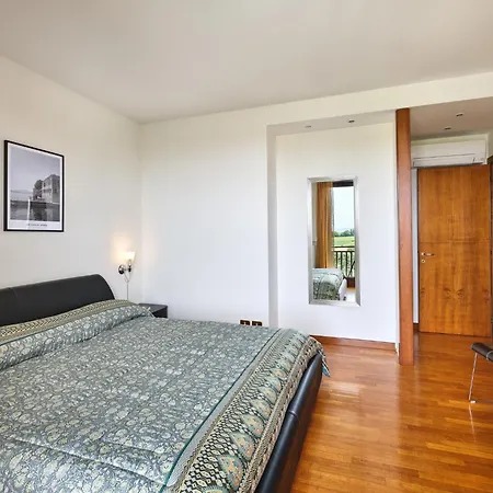 Villa Celebrity - Regarda Travel *