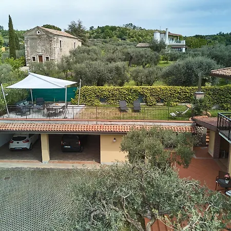 Villa Celebrity - Regarda Travel Lazise