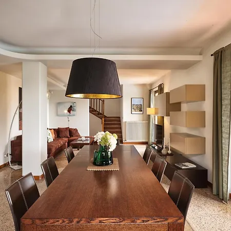 Villa Celebrity - Regarda Travel Lazise