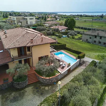 Celebrity - Regarda Travel Lazise