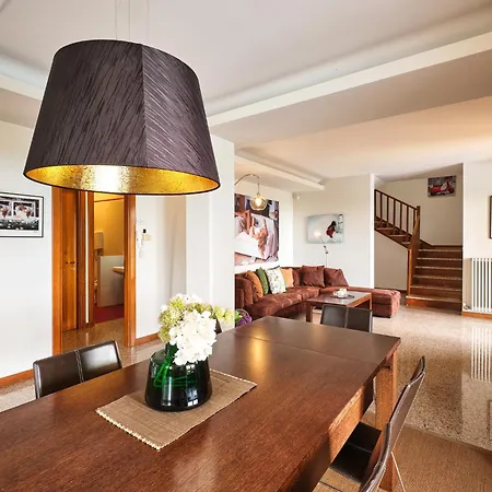 Villa Celebrity - Regarda Travel *