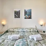 Villa Celebrity - Regarda Travel